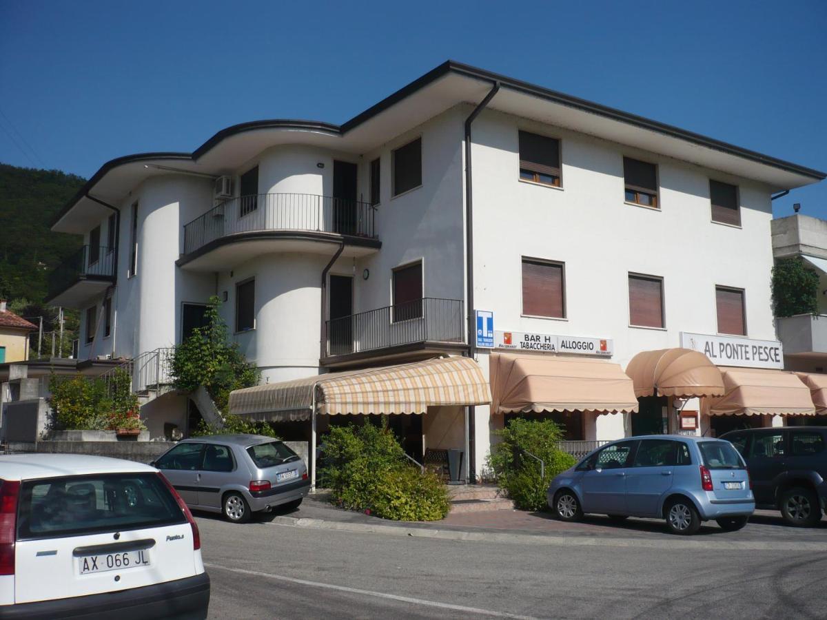 Alloggio Al Ponte Castelgomberto Exterior foto